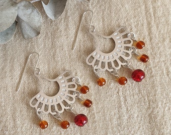 Garden Party Red and Orange Dangle Earrings | Garden Themed Earrings