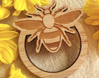 Bamboo Bumble Bee Glasses Holder Brooch | Glasses Holders