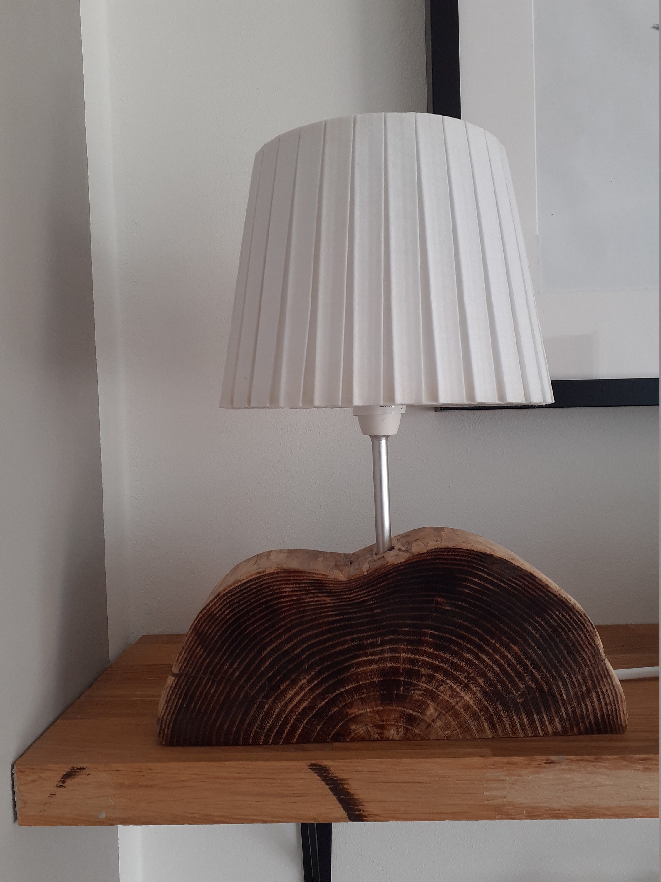 Mezzo-bois, Lampe De