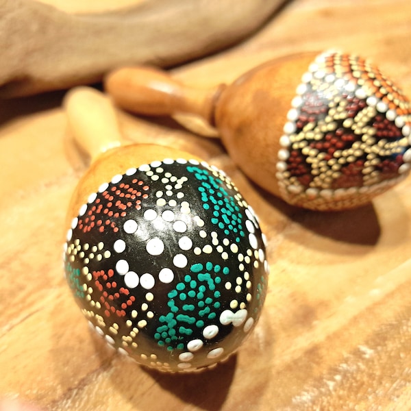 Set of 2 handcrafted maracas