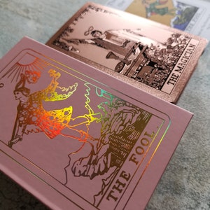 Pink & Rose Gold Full Colour Rider Waite Tarot | 78 gold foil cards | Tarot deck for divination | Rigid magnetic box | Guidebook