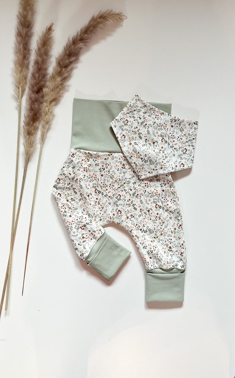Gift set baby, first birth set consisting of bloomers and scarf, bloomers baby, baby pants image 1