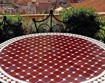 Mosaic tile top garden table - Round Mosaic tile art coffee table for outdoor designed by Helloofez