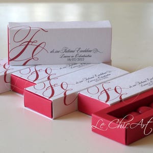 Bomboniera Laurea Elegante con Iniziali e Data minimal Scatola Portaconfetti Royal Blu Personalizzata per Dottoressa Dottore