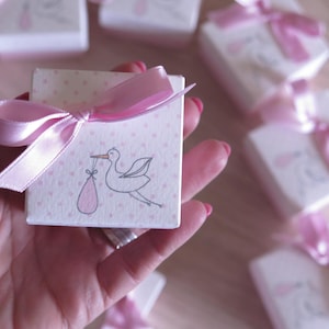 Porta confetti Bomboniera regalo nascita bimba cubetto chiusura ad oblio e fiocco cicogna, merletto, orsetto rosa baby