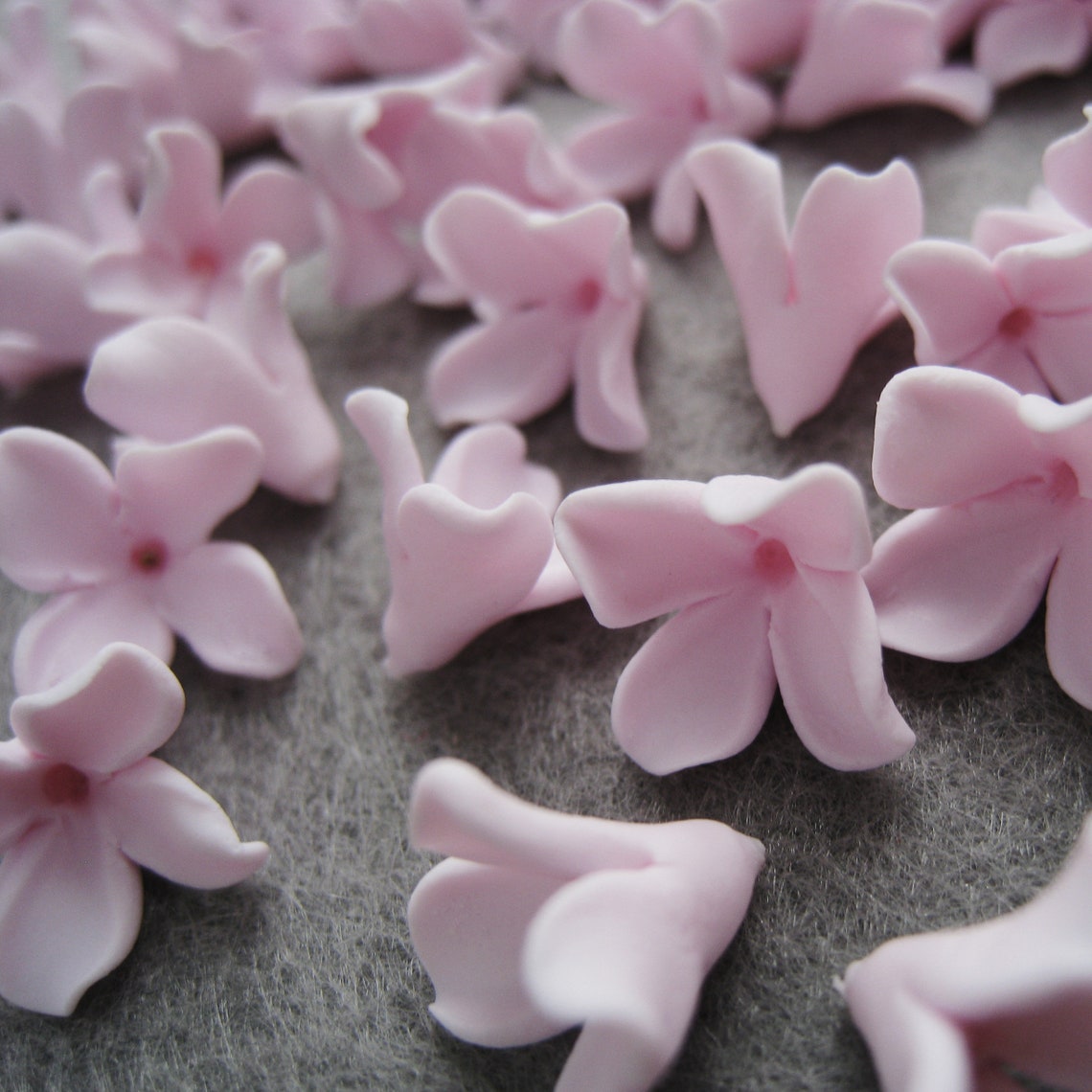 Light Pink Polymer Clay Flowers Lilac Flowers Floral Beads Etsy