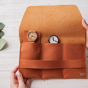 Personalisierte Leder-Uhrentasche, Uhr-Reise-Beutel, Uhrenhalter mit Gravur, Uhrenschutz, Uhr-Reise-Halter, Schutz-Uhr-Organisator