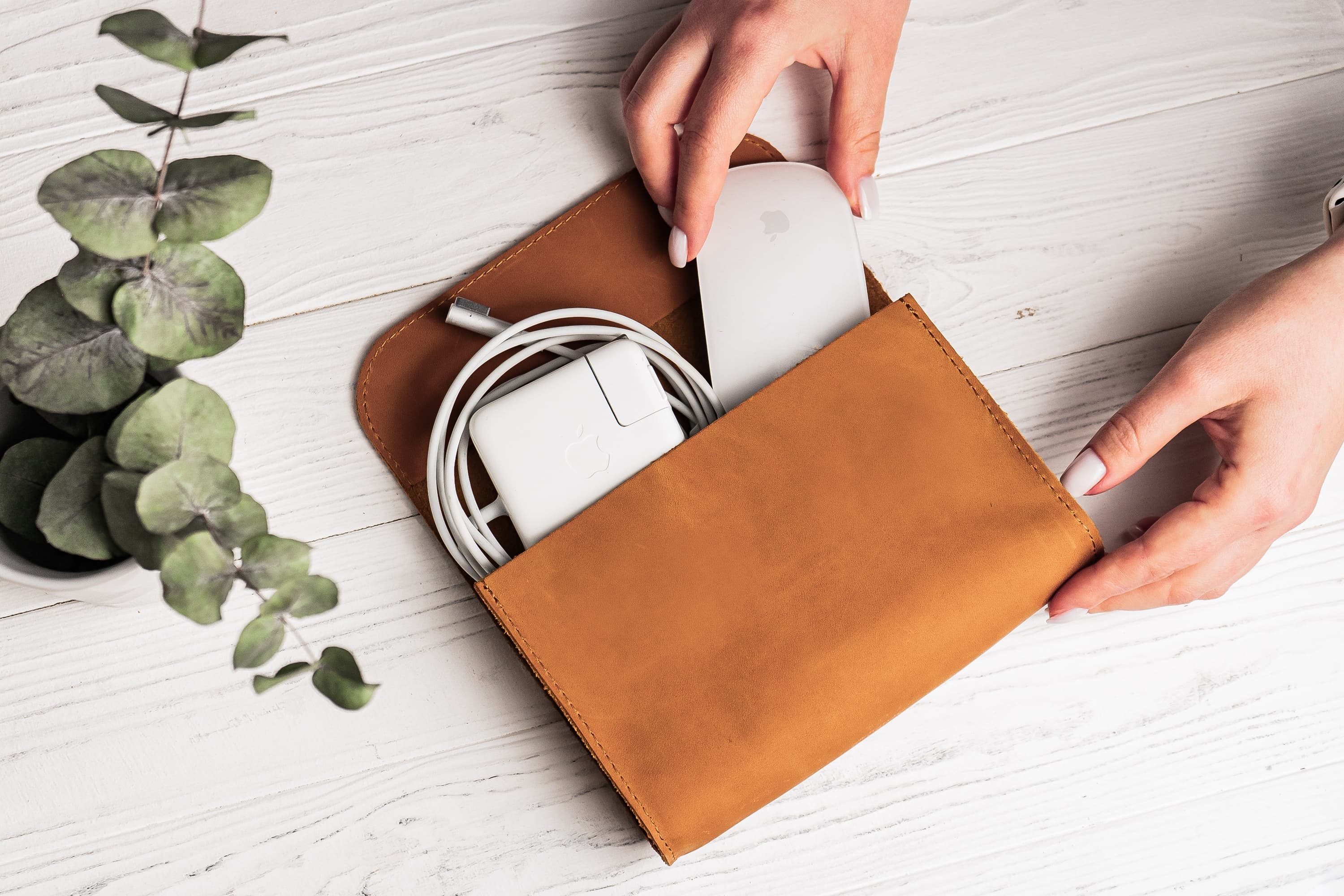 Personalized Leather MacBook Charger Case, Macbook Cable Bag, Tech Cord Case, Laptop Cable Organizer, Cable Bag Storage, Magic Mouse Holder