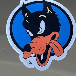 Wolf-jerry’s wolf guitar