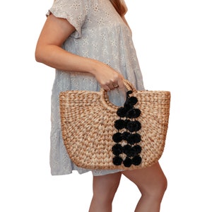 Stroh Strandtasche, Strandtasche, Strandtasche, Schwarze Pom Poms, Pooltasche, Strohtasche, Frauen Geschenk, Sommertasche, Stroh tote, Flitterwochen Tasche, Urlaub