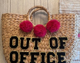 Out Of Office Bag, Seagrass Bag, Vacation Bag, Pom Pom, Beach Bag, Beach Tote, Beach Accessory, Girl Gift, Graduation Gift, Straw Bag