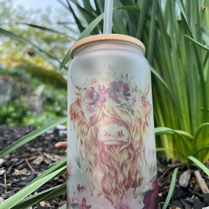 Highland Cow Tumbler/ Coffee Tumbler/ Coffee Lovers/ Coffee/ Cow Print Tumbler/ Western/Tumbler/Coffee Mug/Ice Coffee/Iced Coffee Tumbler