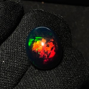 Top Grade Quality Black Opal Cabochon, Multi Fire Black Opal Gemstone, 15.1 x  12.5 x 7.4 mm, 5.7 carat, Ethiopian Opal, Loose Gemstone