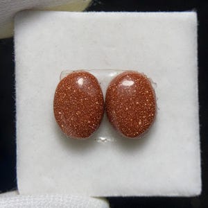 Alluring Golden Sand Stone Pair Cabochon With Metallic Copper, 10 x 8 x 3MM, 5.0ct,  Stone Highlight The Inherent Pattern & Texture.