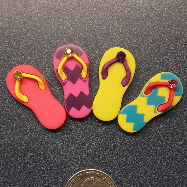 Mini Flip Flop Diamond Painting Cover Minder | Needle Minder | Magnet | Magnetic Pin | Sandal | Cute | Bright | Summer Miniature Beach Shoe