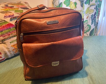 Samsonite Sonora II Vinyl Shoulder Bag Luggage