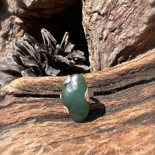 Big Sur Jade "Light Blue Green" AAA Grade Natural-Polish Silver Ring Size US 5.5