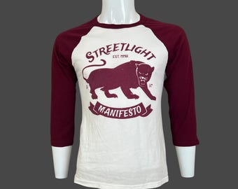 Streetlight Manifesto Band New Jersey Emo Punk White Burgundy 3/4 Sleeve Raglan T Shirt Pre-Owned 18.5" x 26" Size S