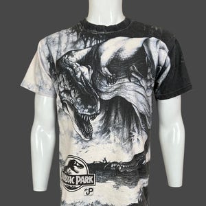 Vintage 90s Jurassic Park Movie Dinosaur T-Rex All Over Print AOP Single Stitch Hanes T Shirt Pre-Owned 21&quot; x 27.5&quot; Size M