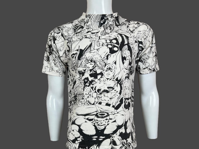 Vintage 90s Marvel Comics Avengers Spider-Man **Distressed** All Over Print AOP T Shirt Pre-Owned 20" x 27" Size S immagine 1