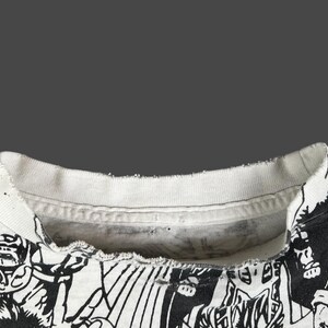 Vintage 90s Marvel Comics Avengers Spider-Man **Distressed** All Over Print AOP T Shirt Pre-Owned 20" x 27" Size S immagine 4