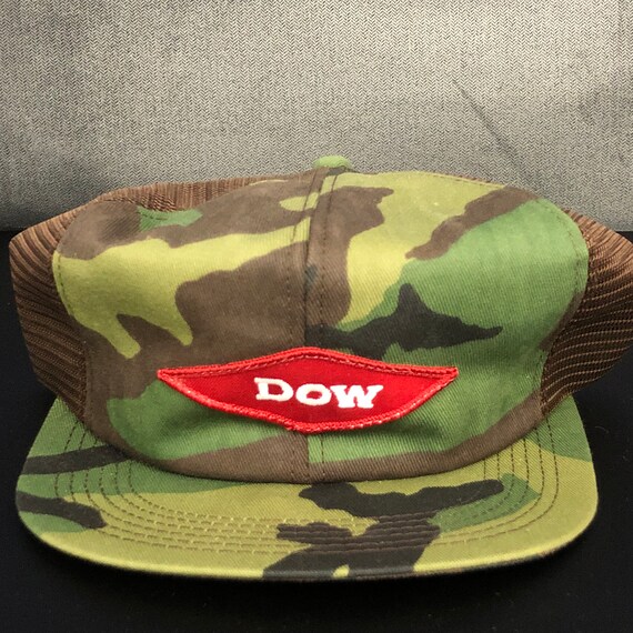 vtg trucker hat - DOW Chemical K-Brand Camo Patch
