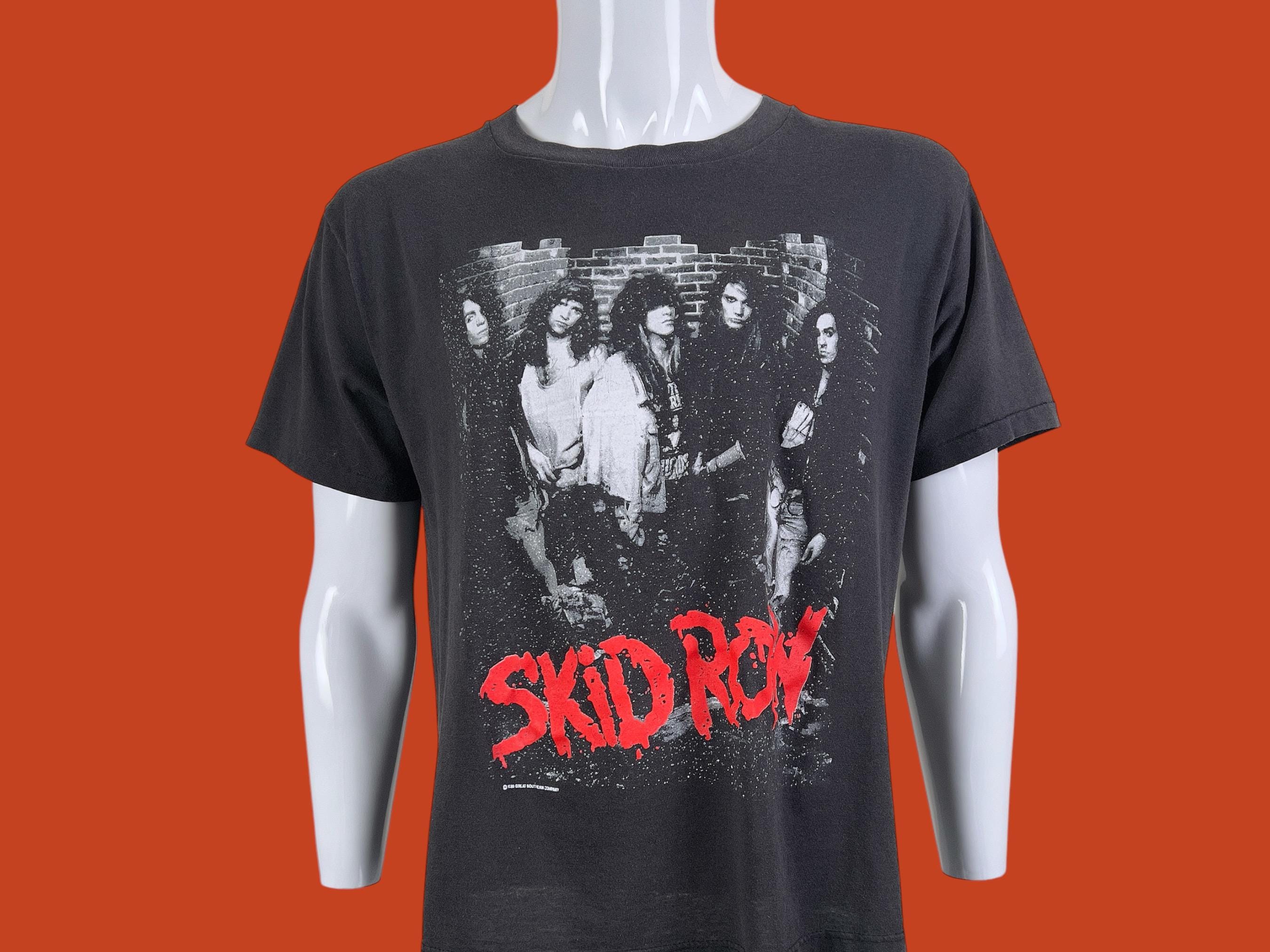 【希少】SKID ROW “Sebastian Bach” Tシャツ ビンテージ il_300x300.4173018113_25m5.jpg