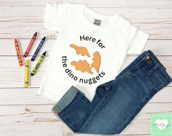 Tutaj dla Dino Nuggets PNG, zabawny dziecięcy klipart (pobieranie cyfrowe)
