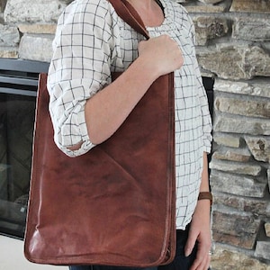 Leather Tote Bag For Women Large Zipper Handmade Brown Tote Crossbody Messenger Handbag Handles vintage bag Mother&#39;s Day Gifts