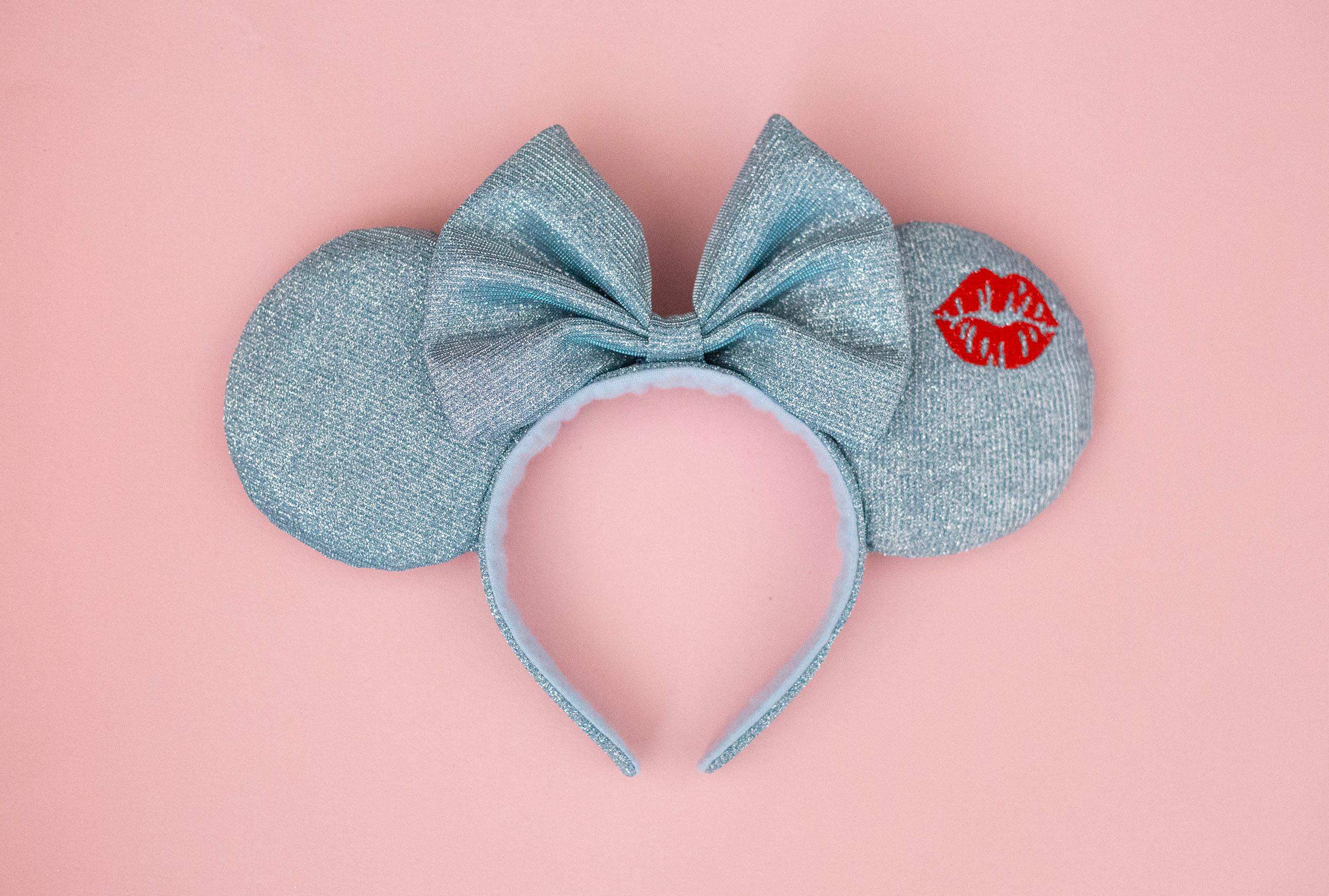 Sabrina Carpenter Minnie Ears NEW SABRINA CARPENTER EARS ?? OMG I know I main image 4