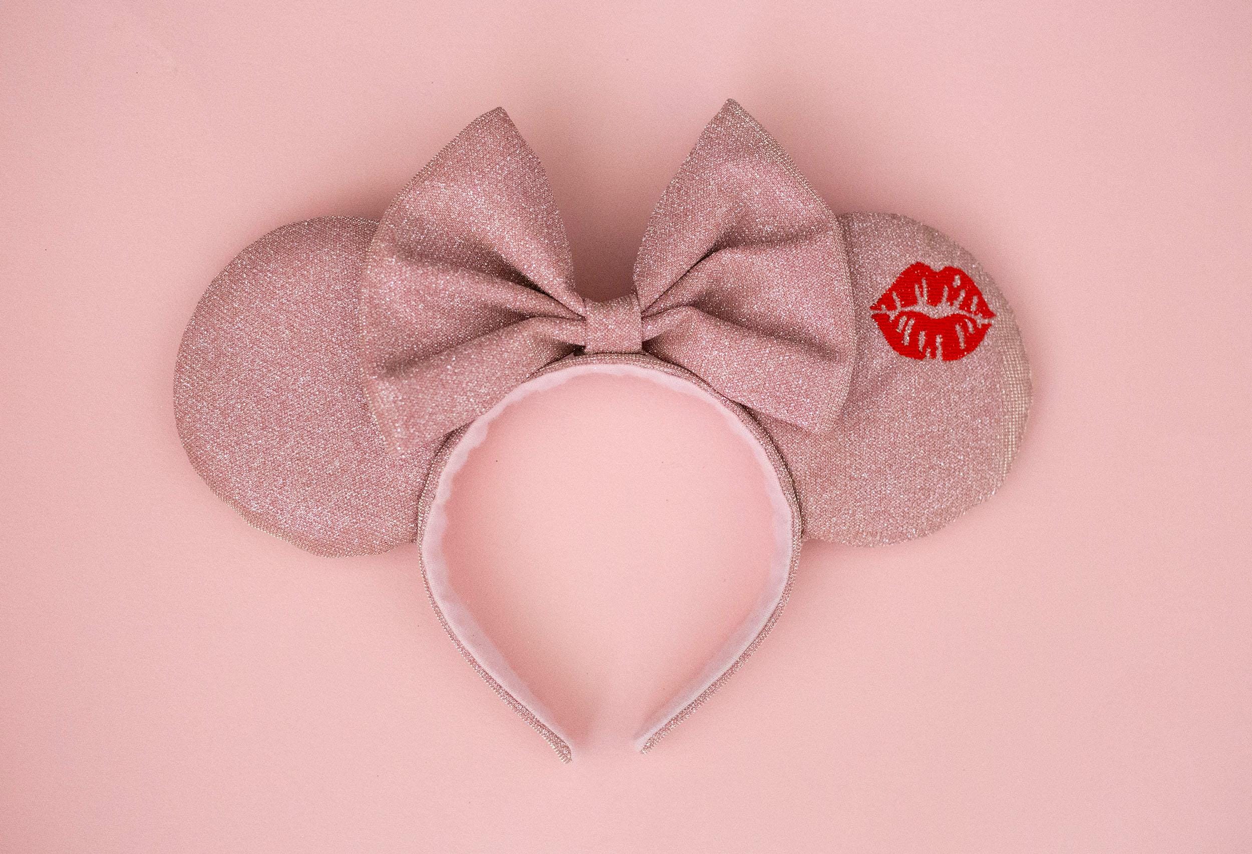Sabrina Carpenter Ears, Short N Sweet Tour, Disney World  display picture 2