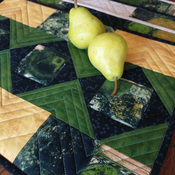 Set of 4 modern design quilted placemats , green,  yellow and black and a free mug rug!