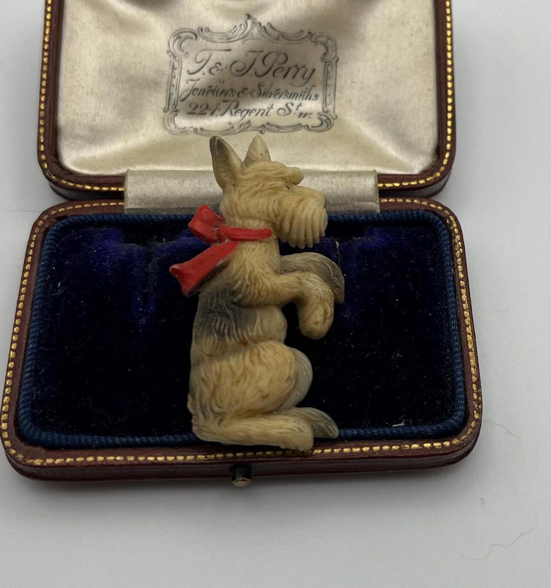 Broche Vintage Chien Scottish (Terrier écossais) En Celluloïd - Occasion En Bon état