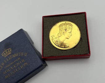 1953年エリザベス2世女王戴冠記念メダル/バッジ - 直径3.3 cm - Etsy 日本