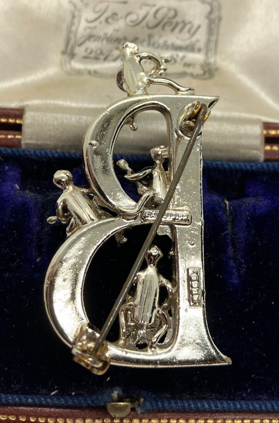 ヴィンテージ オリジナル 1964 ザ ビートルズ B ブローチ、バンドの