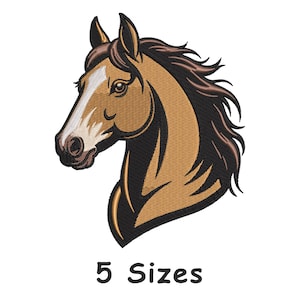 Könnte beinhalten: Gesticktes Design eines Pferdekopfes in Braun-, Schwarz- und Weißtönen. Der Pferdekopf ist leicht nach links gedreht, mit detaillierter Mähne und Gesichtszügen. Der Text "5 Größen" wird darunter angezeigt.