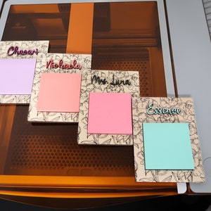 Personalized sticky note holder / Personalized Teacher name gift / Custom Engraved Christmas Gift / Laser Engraved Sticky note holder