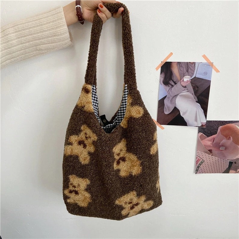 Furry Shoulder Bags For Women Women Lamb Like Fabric Shoulder Tote Bag Fluffy Fur Teddy Bear Large Bag