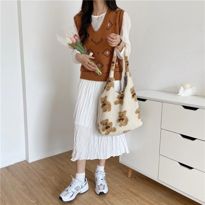 Furry Shoulder Bags For Women Women Lamb Like Fabric Shoulder Tote Bag Fluffy Fur Teddy Bear Large Bag