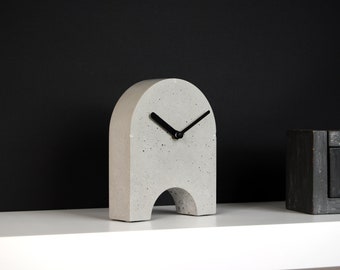 Betonuhr, Uhr, Industrieuhr, Tischuhr, Schreibtischuhr, Geschenk, Uhr mit geräuschlosem Mechanismus, Uhr für Zuhause, Büro, handgefertigte Uhr