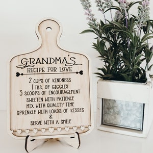 Laser Cut Datei | Omas Rezept für die Liebe | Oma Geschenkideen | Benutzerdefinierte Schneidebrett | Oma Geschenk SVG | Schneidebrett SVG | Liebe Rezept