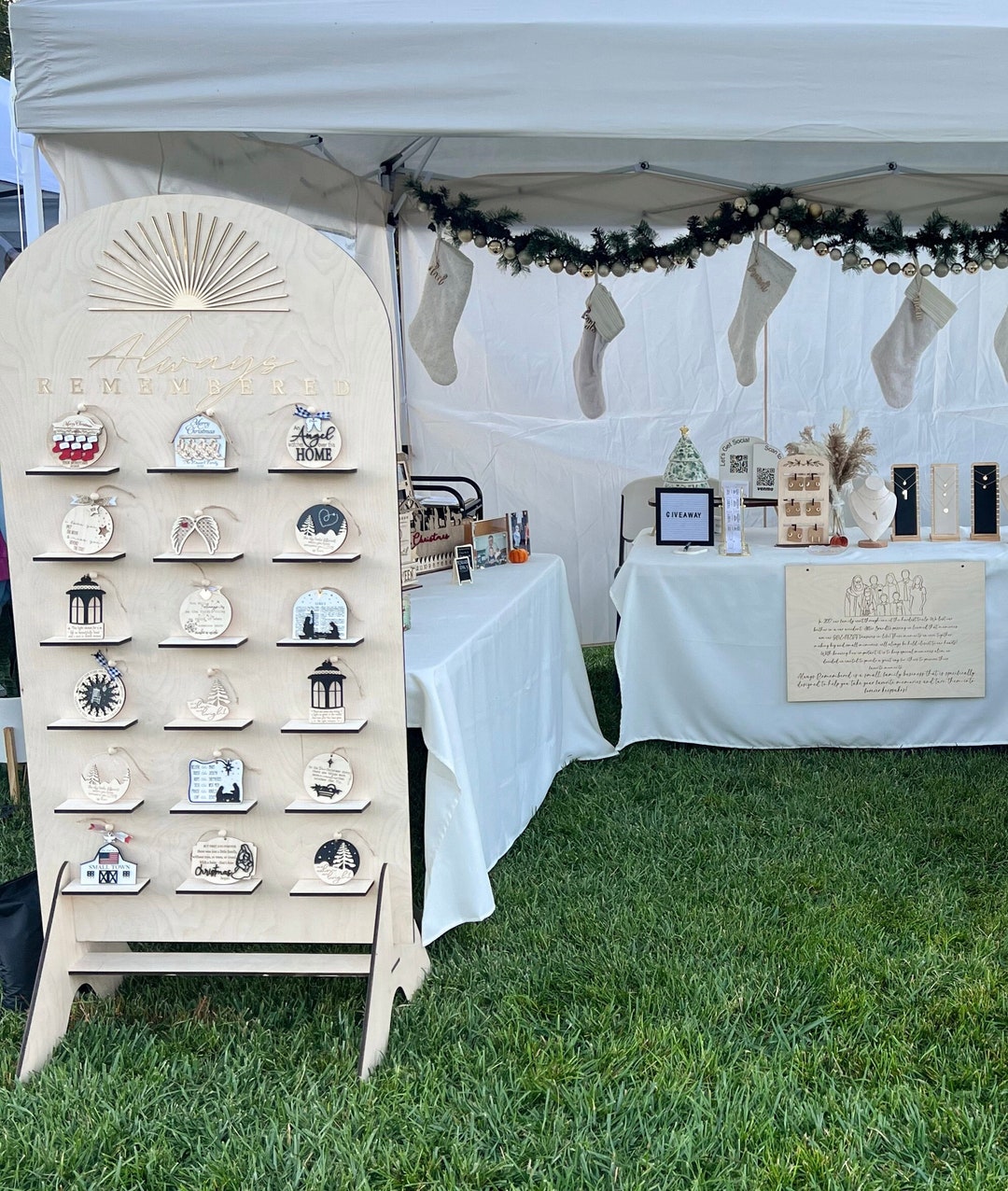 customizable-big-market-event-display-stand-with-shelves-laser-cut