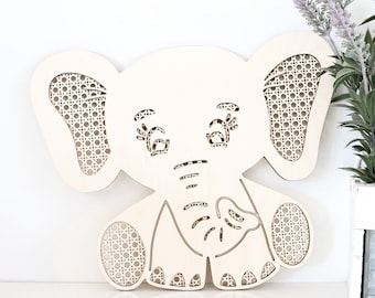 Laser Cut Datei | Rattan Baby Elefant | Boho Elefant Kinderzimmer Dekor | Safaritier | Skandinavischer Elefant | Süsser Elefant SVG | Glühschmiede