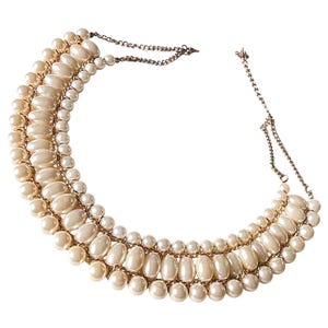 Vintage Faux Pearl Collar Necklace: Gold Tone Chain, 1980s Retro Glam