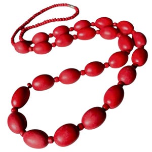 Vintage Necklace Vivid Red Dyed Wood Oval Bead Necklace
