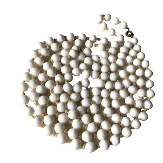 Art Deco Original Milk Glass Beaded Necklace Vint… - image 6