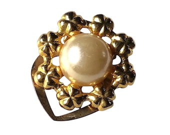 Gold Tone Flower Scarf Ring, Circle Pearl Slide, Vintage Wreath Scarf Accessory