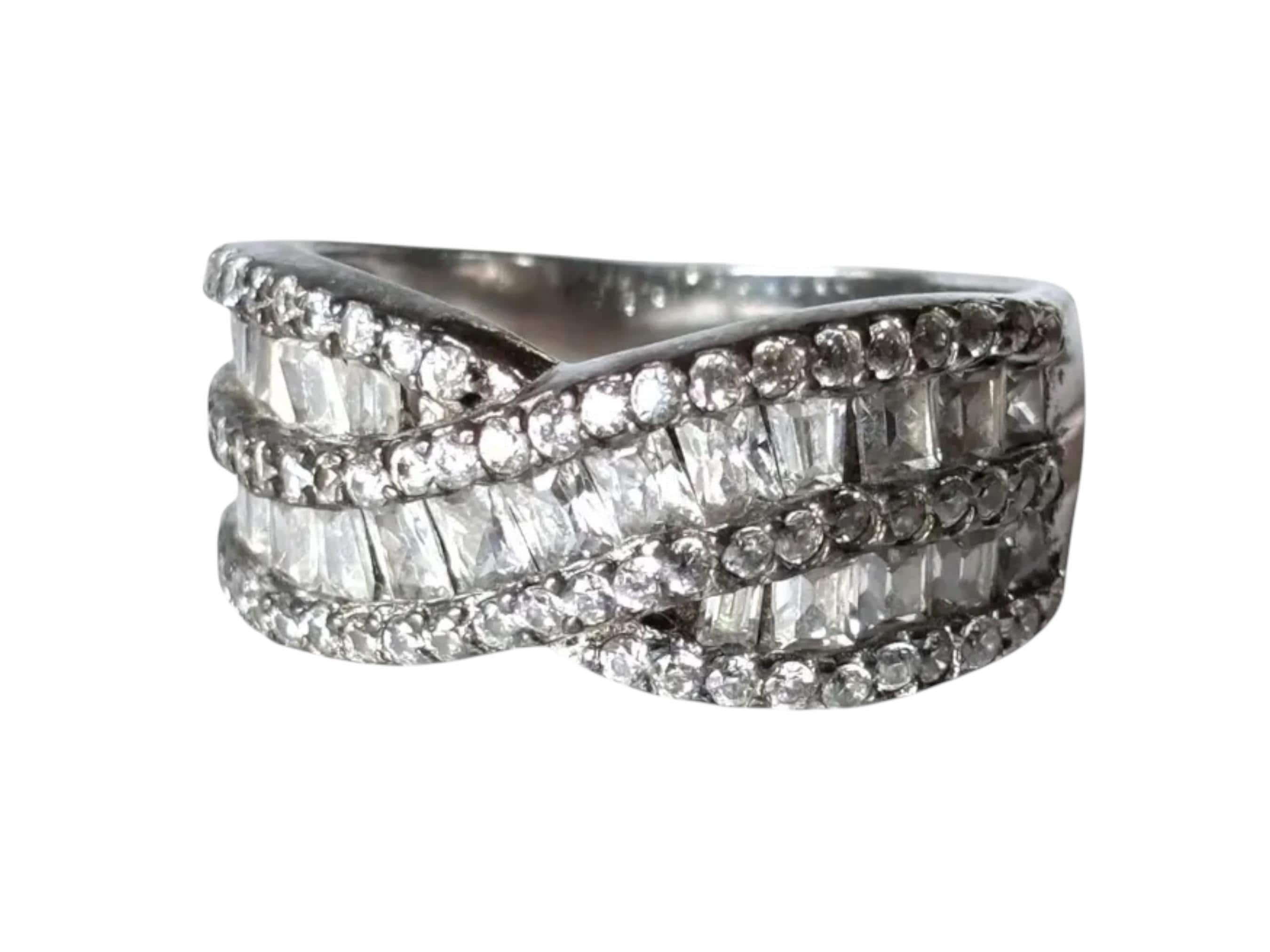 ヴィンテージCZスターリングシルバークロスオーバーリング