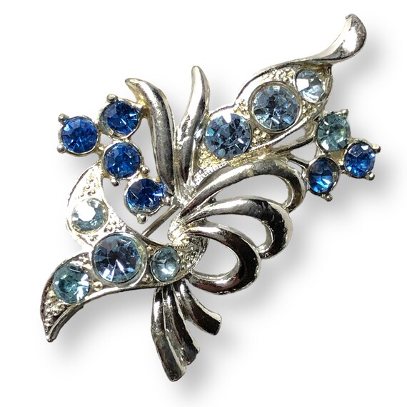 Vintage Blue Crystal Brooch in a Silver Tone Setting Floral Spray Brooch With Blue Rhinestones Vintage Brooches UK Preloved Jewellery Etsy UK