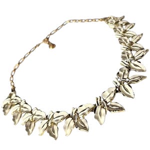 Vintage Mid Century Creamy White Enamel Foliage Gold Tone Necklace 1950s